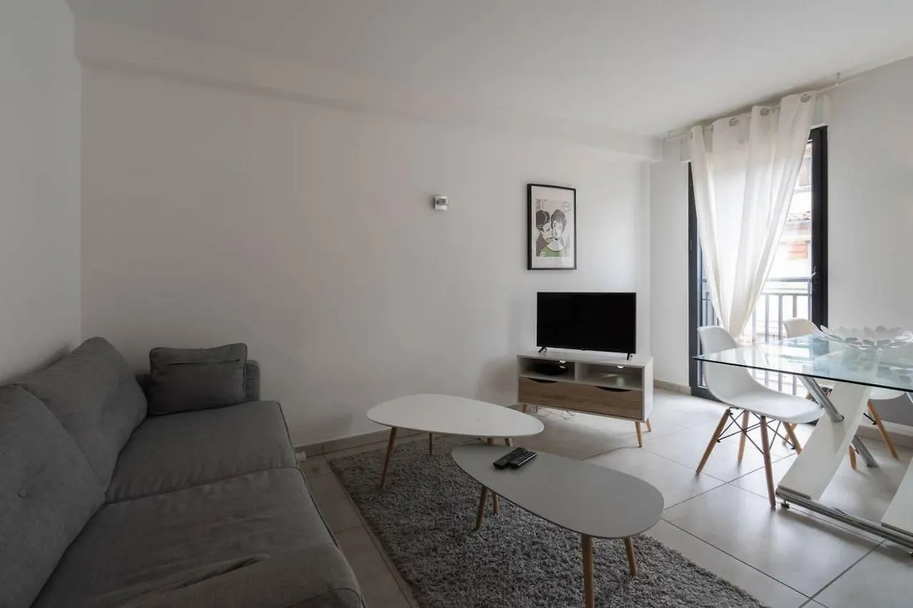 Apartment 303 - Appartement Duplex Moderne - Jeanne D'Arc, Toulouse