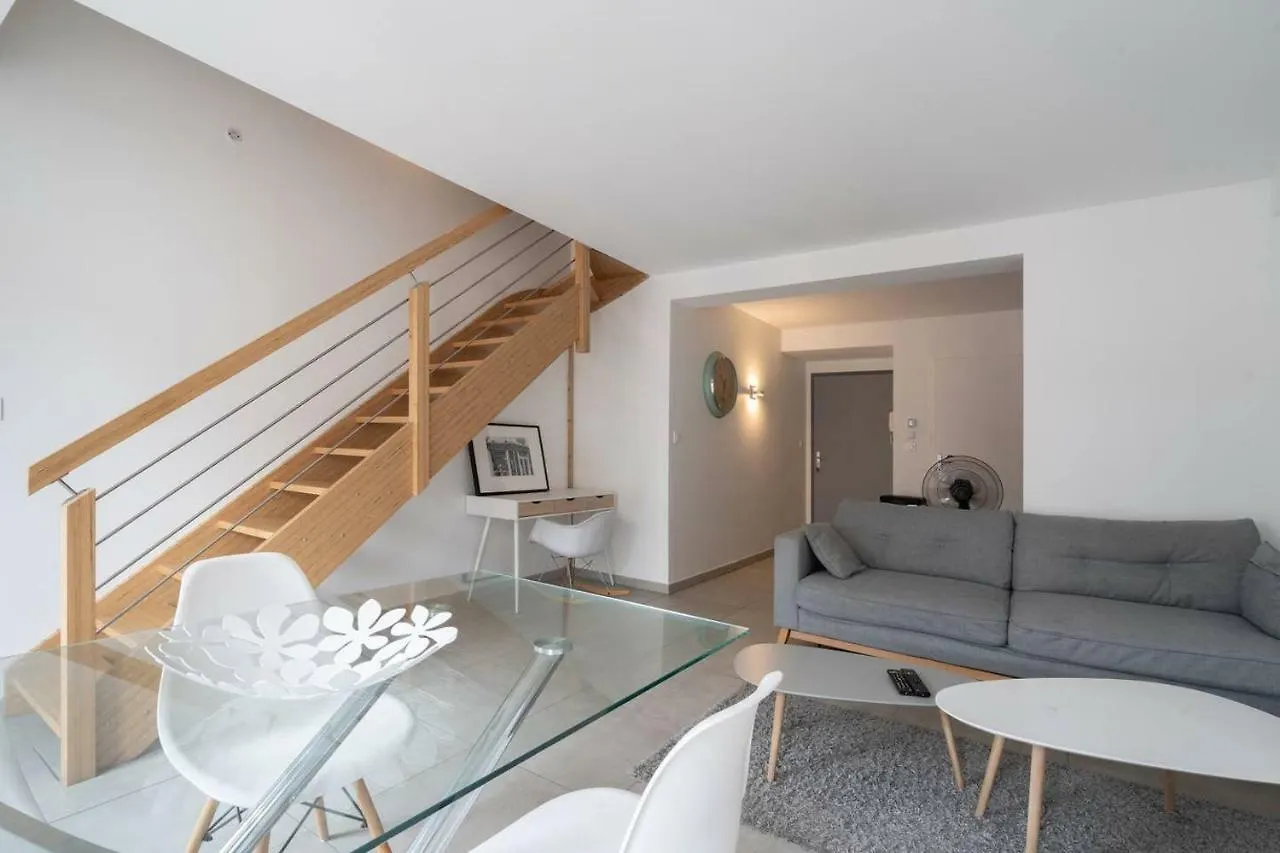 303 - Appartement Duplex Moderne - Jeanne D'Arc, Toulouse France