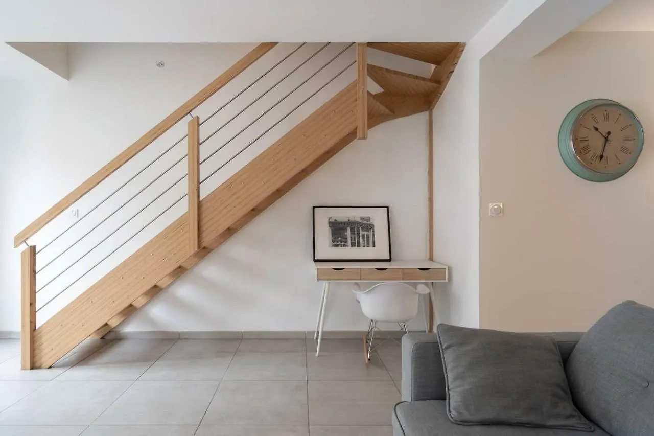 303 - Appartement Duplex Moderne - Jeanne D'Arc, Toulouse